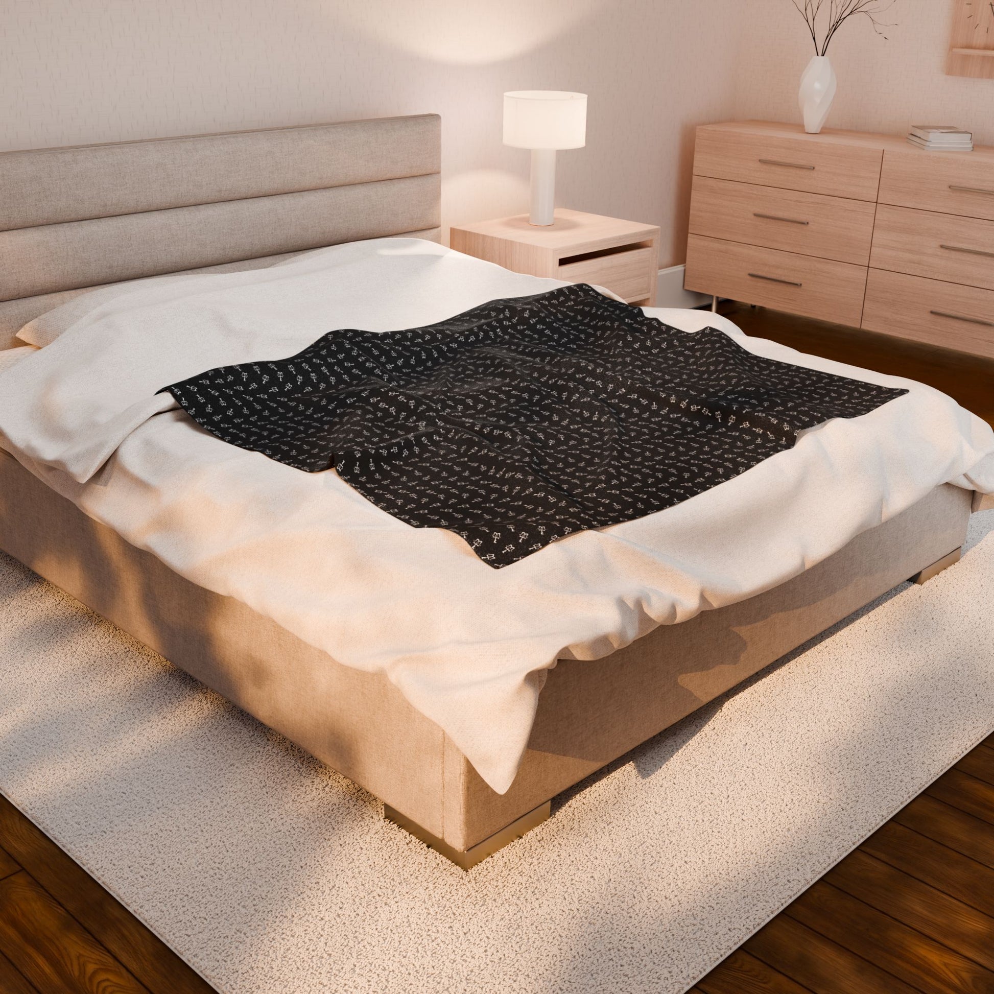Velveteen Plush Throw Blanket